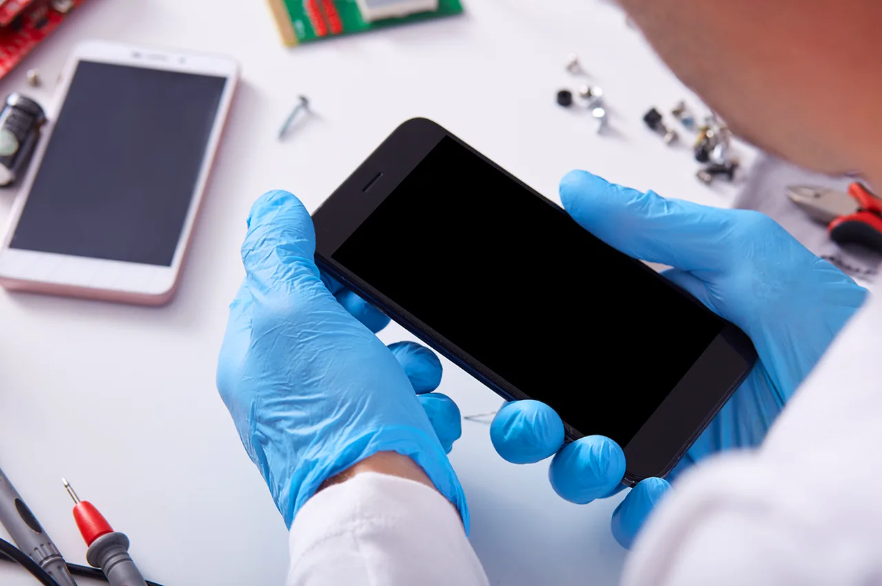 Smartphone And Tablet Repairing 