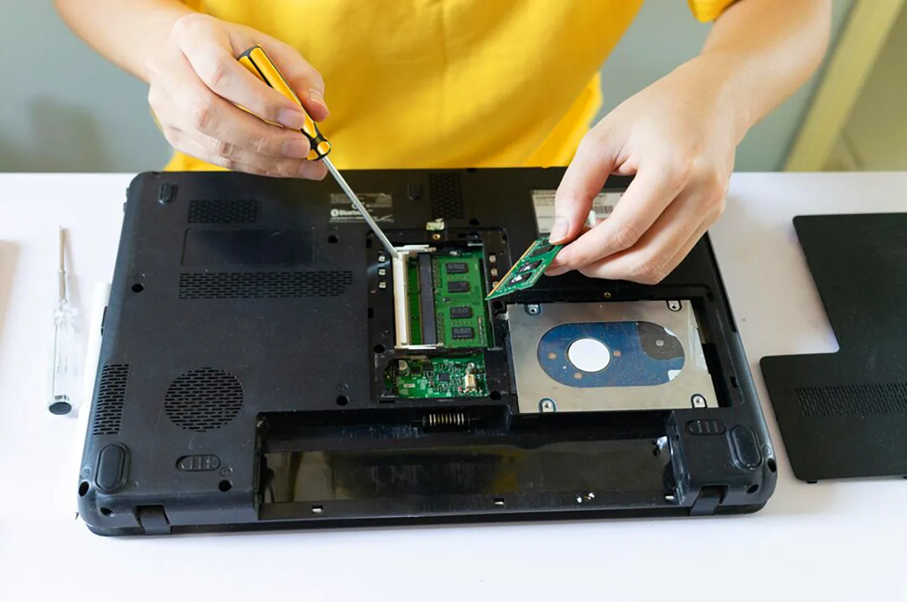 Laptop Repairing 